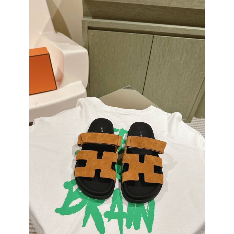 H**mes slippers